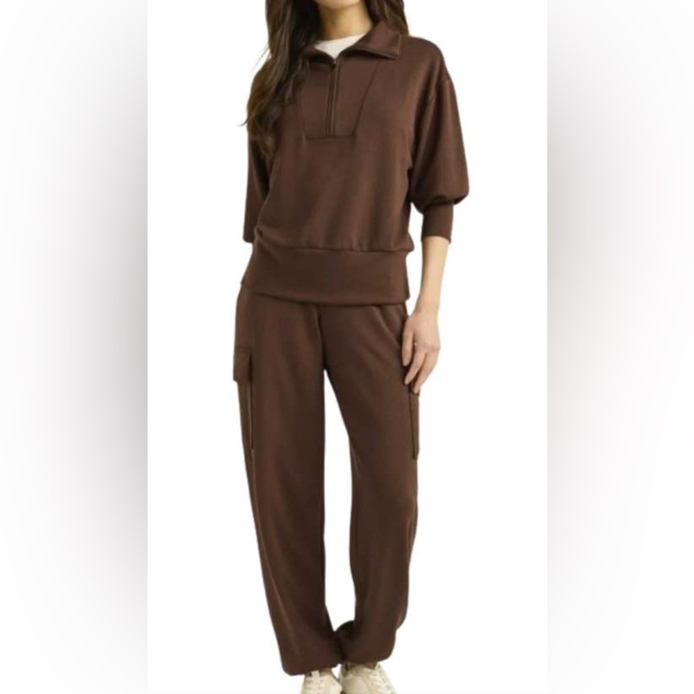 Scoop Brown Half Zip Sweatshirt and Cargo Jogger Pants Set